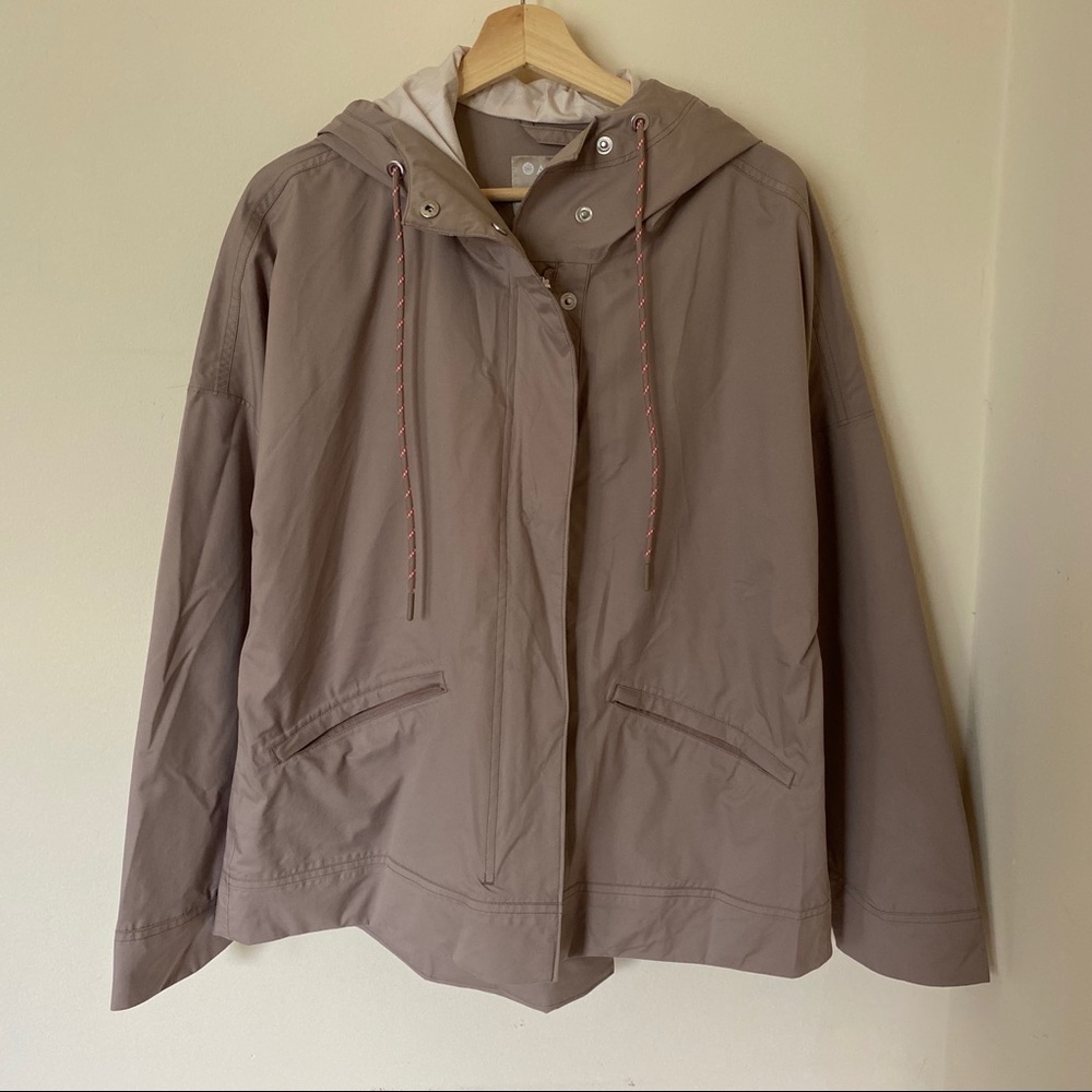 Athleta Tan Stom Lover Rain Jacket